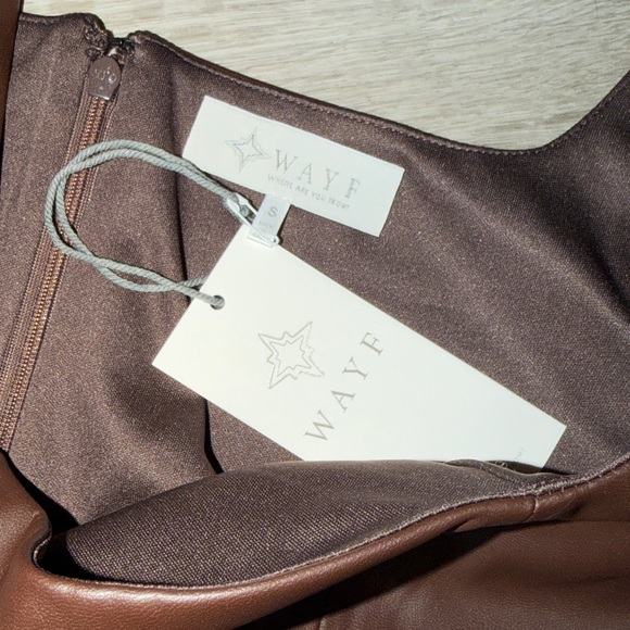 ❤️‍🔥Firm Price❤️‍🔥Wayf Chocolate Brown Midi Dress - Picture 8 of 10